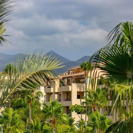 Apartment Bright Nordic Style Penthouse In Beachside *