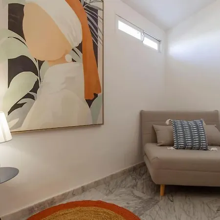 Apartment Bright Nordic Style Penthouse In Beachside