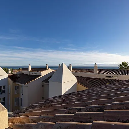Bright Nordic Style Penthouse In Beachside Marbella